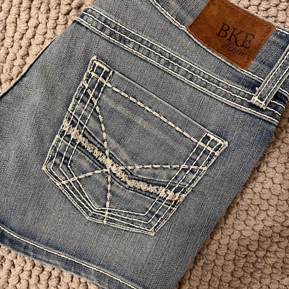 BKE Sabrina Denim Jean Short 24"